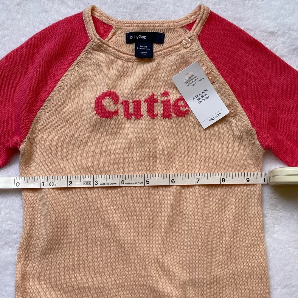 Gap Baby Girl knitted Jumpsuit size 6-12 months
